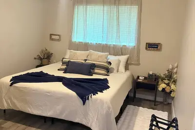 Image de Cozy duplex in charming Waxahachie close to Nelson University