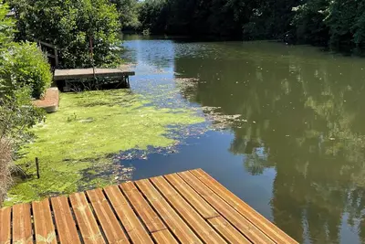 Image de Maison de campagne avec accès rivière depuis ponton privé