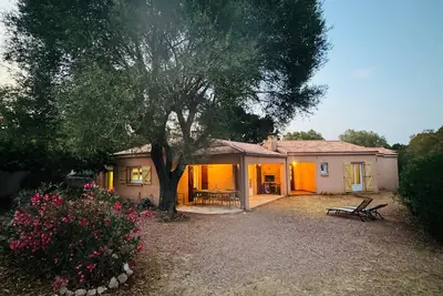Image de Maison 4 chambres, entièrement climatisée, plage à 7 minutes Corse Du Sud
