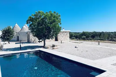Image de Trulli of the Hawk