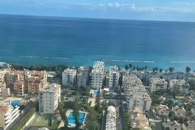 Image de Sea & the City apartment with 2 pools and tennis - across the beach