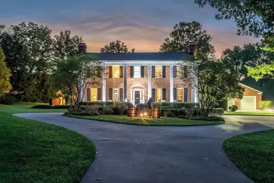 Image de Bourbon Trail Stay: Golf Sim, Sauna, Hot Tub, Theater
