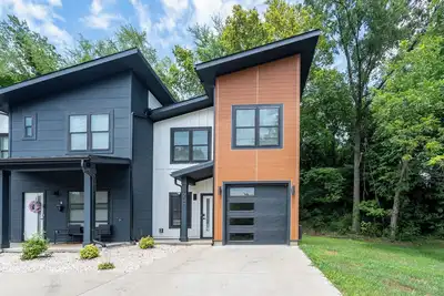 Image de Trendy Townhome Near Downtown