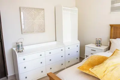 Image de 6br Coastal Duplex, Steps to Sand + Heated Pool