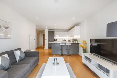 Image de Modern, Chic, Luxury Apartment w/Gym/Balcony/Only 5mins to Stadium | Parking