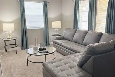 Image de 3-bedroom house in tranquil Palatka with Ac and High-Speed Internet