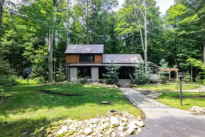 Image de Cozy Cabin Retreat in the Woods-Relax & Unwind
