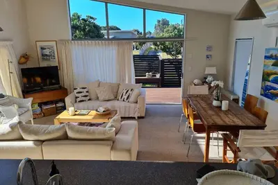 Image de Home Away from Home - close to beach