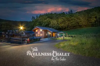 Image de Wellness chalet by the bathing lake for up to 10 people
