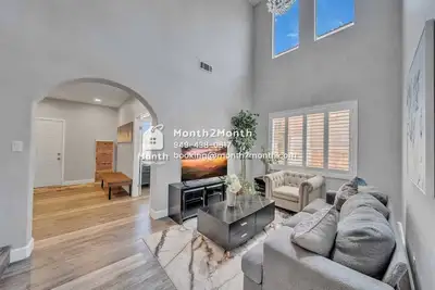 Image de Elegance on Arbor Park #41354
