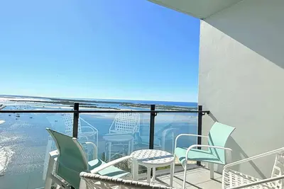 Image de Cassa Mq - 2br Southport Gem with Ocean Views