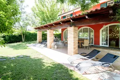 Image de Villa Lisa - Country House Lisa. House With Garden 7 Minutes Walk From The Sea