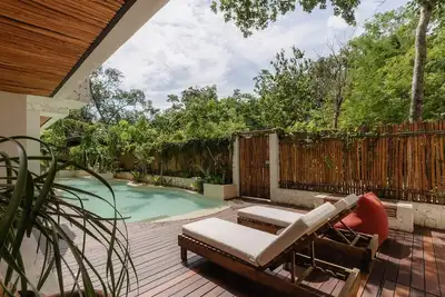 Itza Ambar 2 bedroom Jacuzzi