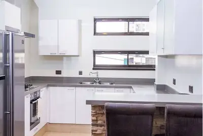 Image de Chic 2-bedroom apartment with fitness room and Ac in vibrant Nairobi