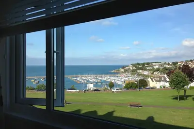 Image de Spectacular Sea Views across the Marina & beyond 2-bedroom cottage in Brixham