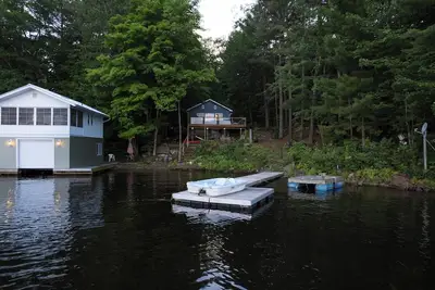 Image de 3 Mile Lakehouse