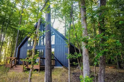 Image de Beauty Berry, Modern Lakefront Cabin with Outdoor Grill (Beauty Berry)