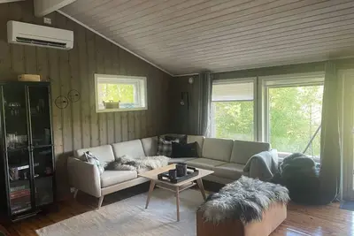 Image de Cozy mountain cabin in Fjellestad with proximity to the beach - Perfect for families.
