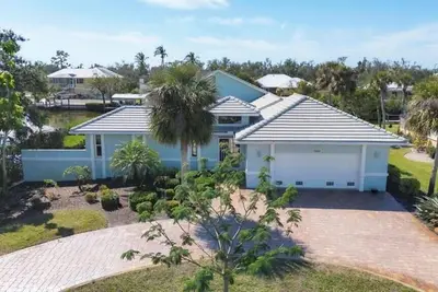Image de Three-bedroom pool home in Placida, Fl