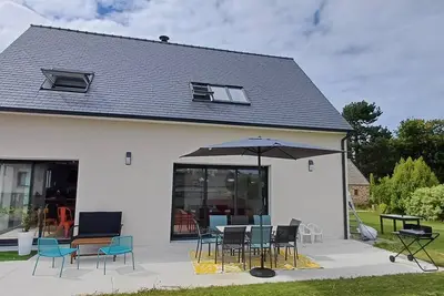 Image de A 10mn a pieds des plages maison neuve spacieuse toute équipée pour 8 personnes