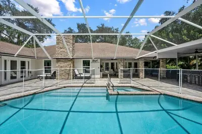 Image de Luxe Jupiter Retreat w/Pool, Grill and Bar
