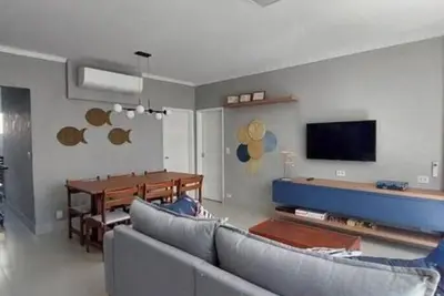 Image de Apartment with beautiful view, 50 meters from the beach