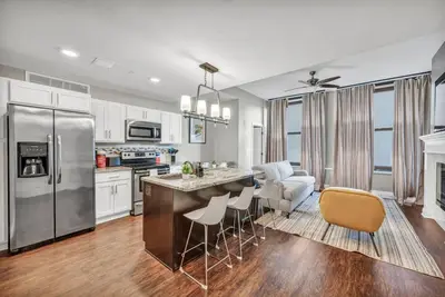 Image de Elegant Historic Gem | Heart of Downtown!