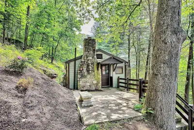 Image de Surrender to Tranquility - Feather Ledge Cliffwood Colony