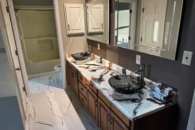 Image de Sacred Spacious 5-bedroom Sanctuary in lovely Fayetteville with fitness room, Ac
