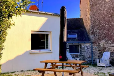 Image de Petite Maison Avec Grand Jardin Hyper Centre Ville