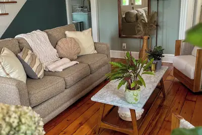 Image de Newly Renovated 3-Br Ocean Grove: Chic Coastal Retreat - Pet Friendly!