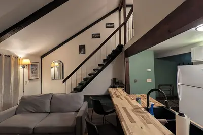 Image de Newly Updated Chalet: Cozy Comfort w/ Ski Mountain Views