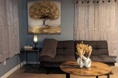 Image de Charming 2-bedroom apartment in the heart of bakersfield