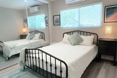 Image de Newly built home in La Crescenta-Montrose