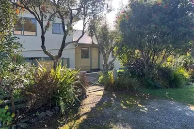 Image de Beach Bush Mountain & River Delight\nConstant Bay Charleston