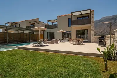 Image de Villa Ă Georgioupolis avec 3 chambres Ă coucher, 6 couchages