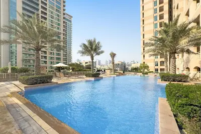Image de First Class | 1br | Modern Urban Retreat