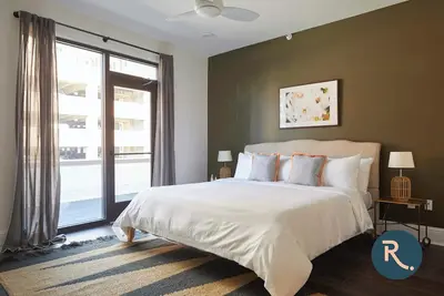 Image de Roami at St. Charles | 1 Bedroom w/ Terrace #07