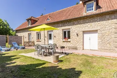 Image de Maison au Bord de l'Eau avec Jardin et Animaux Acceptés