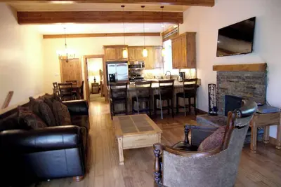 Image de 4 Bedroom w Swimming Pool Close to Hyatt (Fp1-24)
