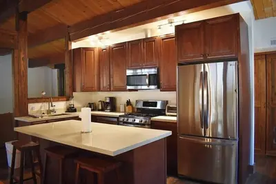 Image de 3 Bedroom Open Space Condo (Ic3-72)