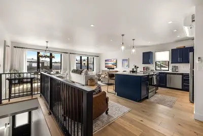 Image de The Central in Downtown Whitefish, 2 King Beds, Walk Everywhere