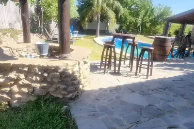 Image de Maison de campagne 'Casa Rural Valle' avec vue sur la montagne, piscine privée et climatisation