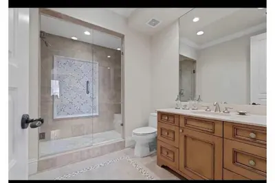 Image de Luxurious Ocean Blvd Home