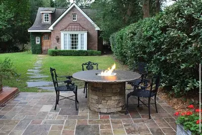 Image de The Oak Nest Garden District