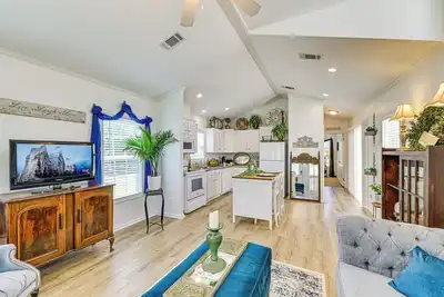 Image de Private Pavilion: Countryside Cottage in Celina!