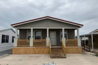 Image de 2 bed 2 bath house in an active Senior community