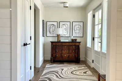 Image de Chester Village Gem – Elegant Coastal Retreat Sleeps 6