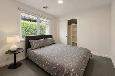 Image de Entire House in Berwick | Near Parks & Schools
