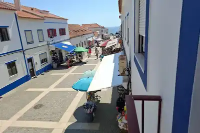 Image de Casa Areia - Porto Covo, T1 na Rua Principal com vista Mar! So Simple so Good. . .